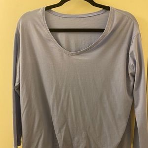 Lululemon flowy long sleeve size 4